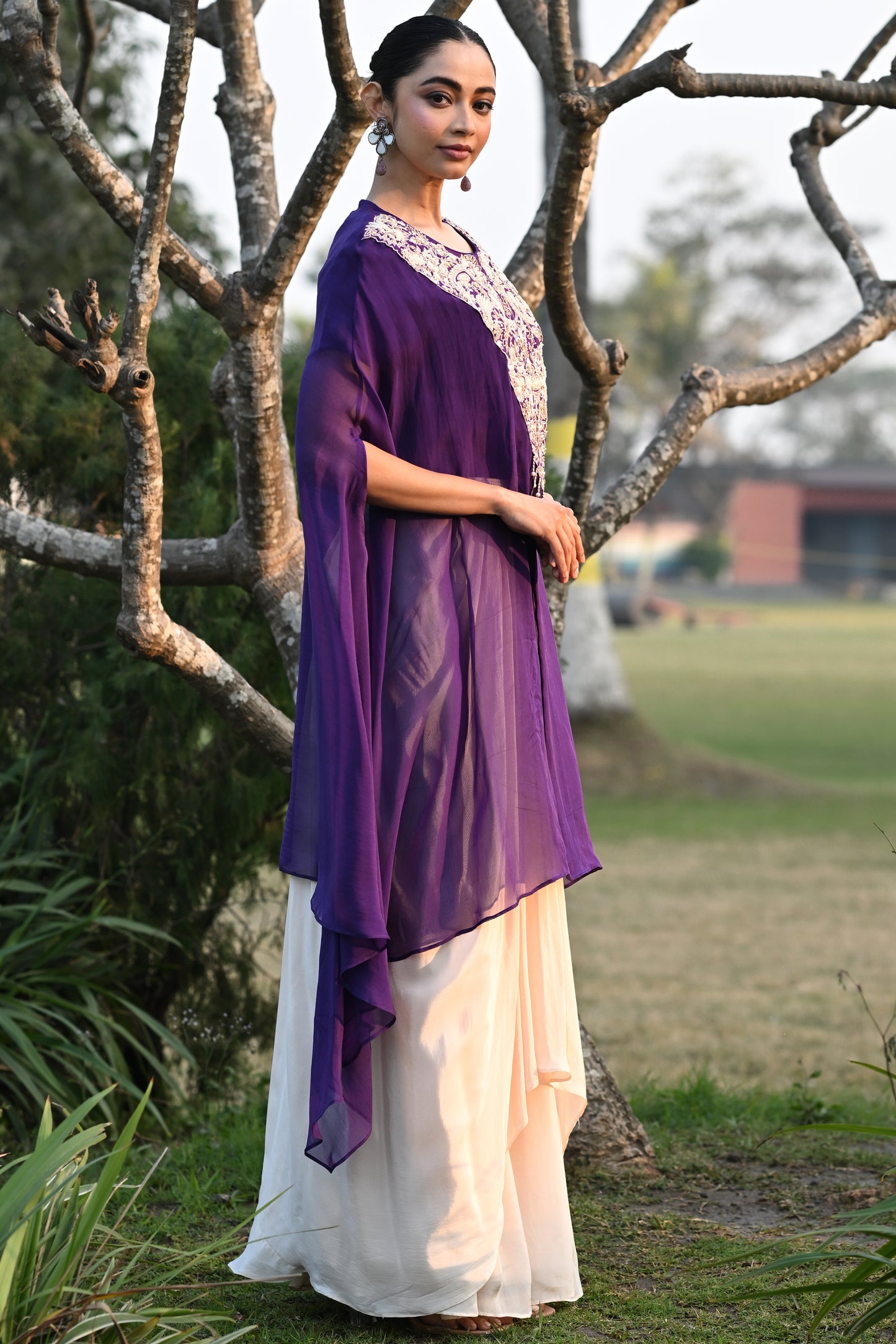 INDOWESTERN CAPE SET