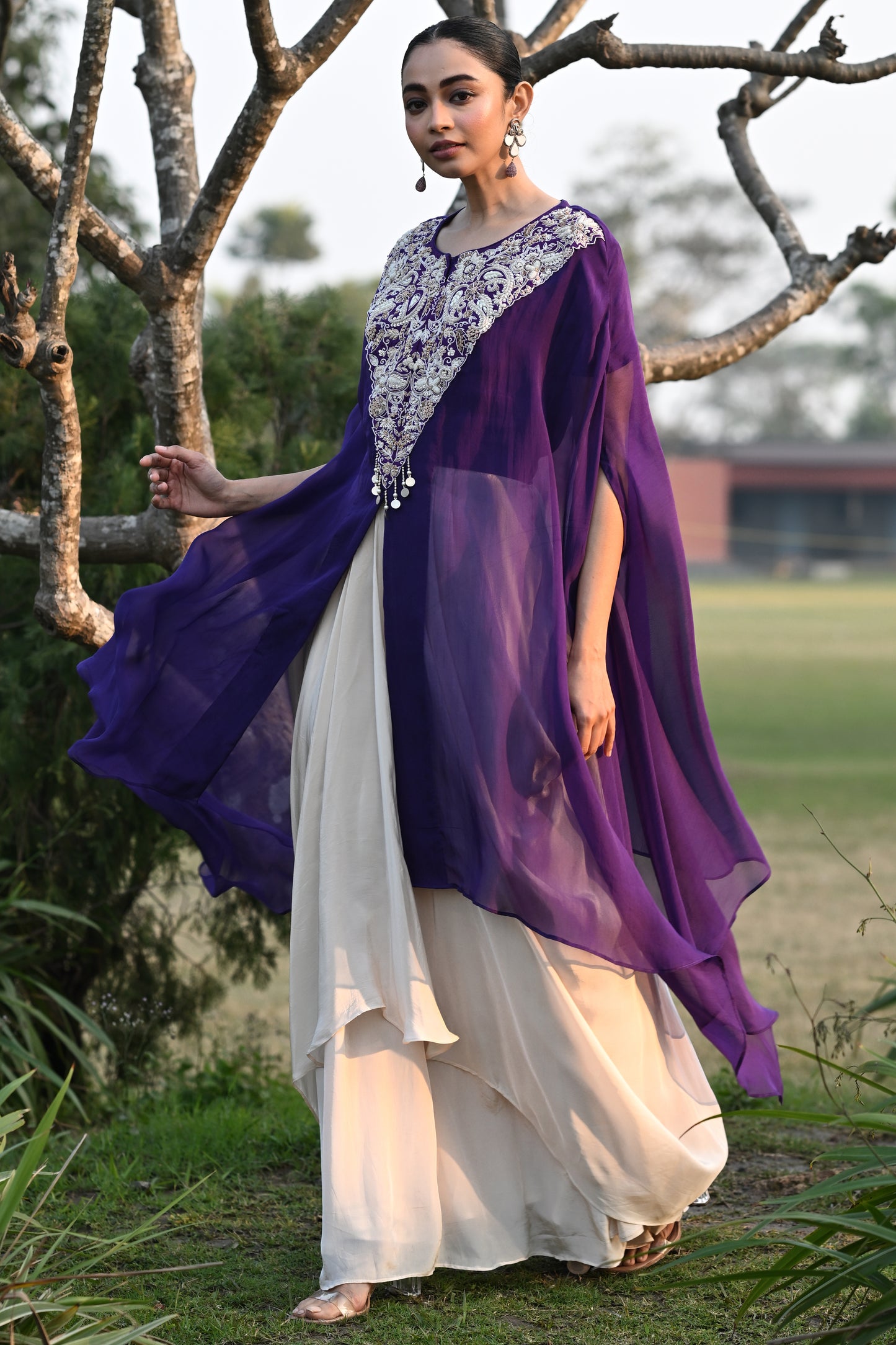 INDOWESTERN CAPE SET