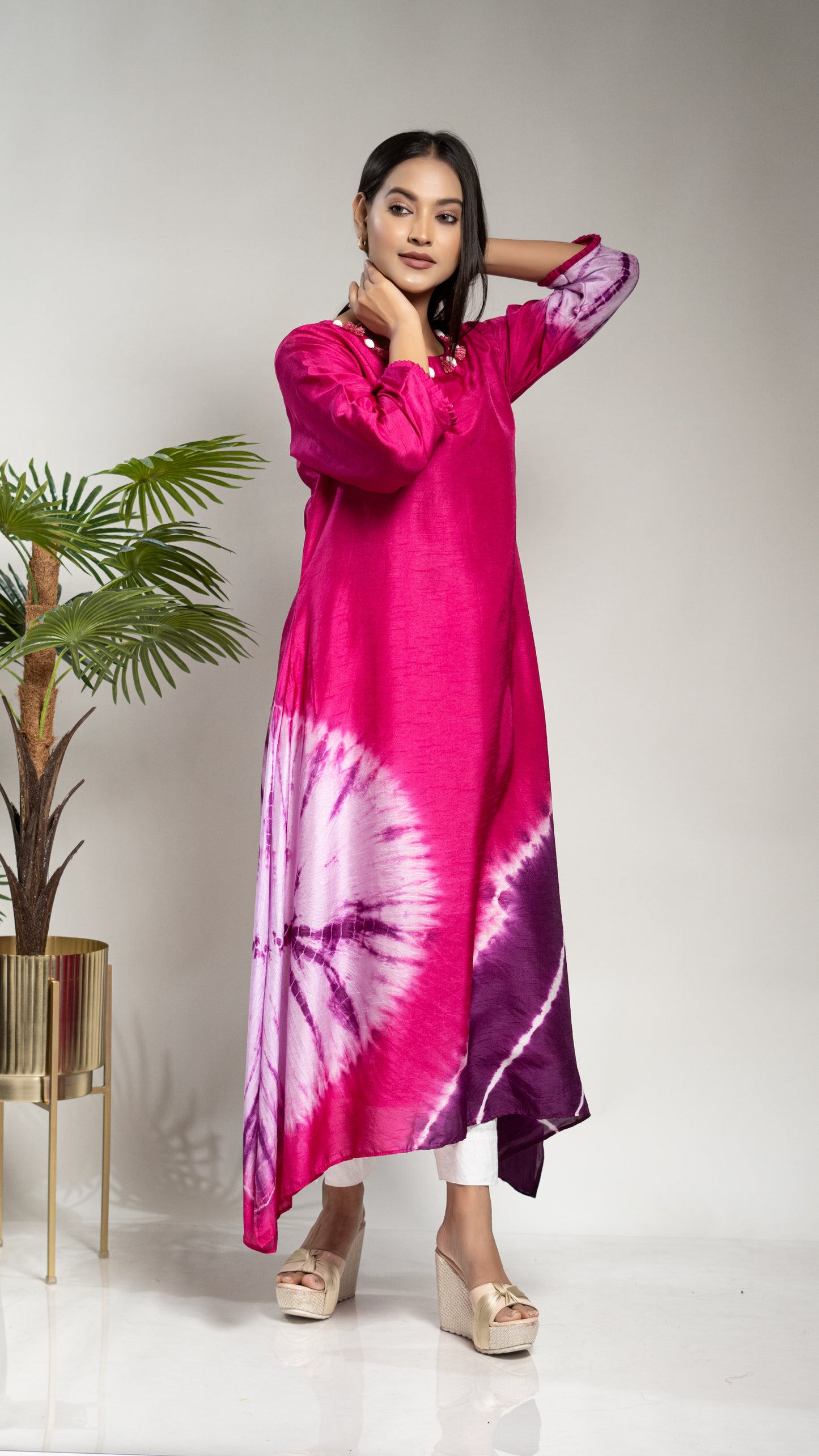 PLACEMENT DYE A LINE TAIL CUT KURTA