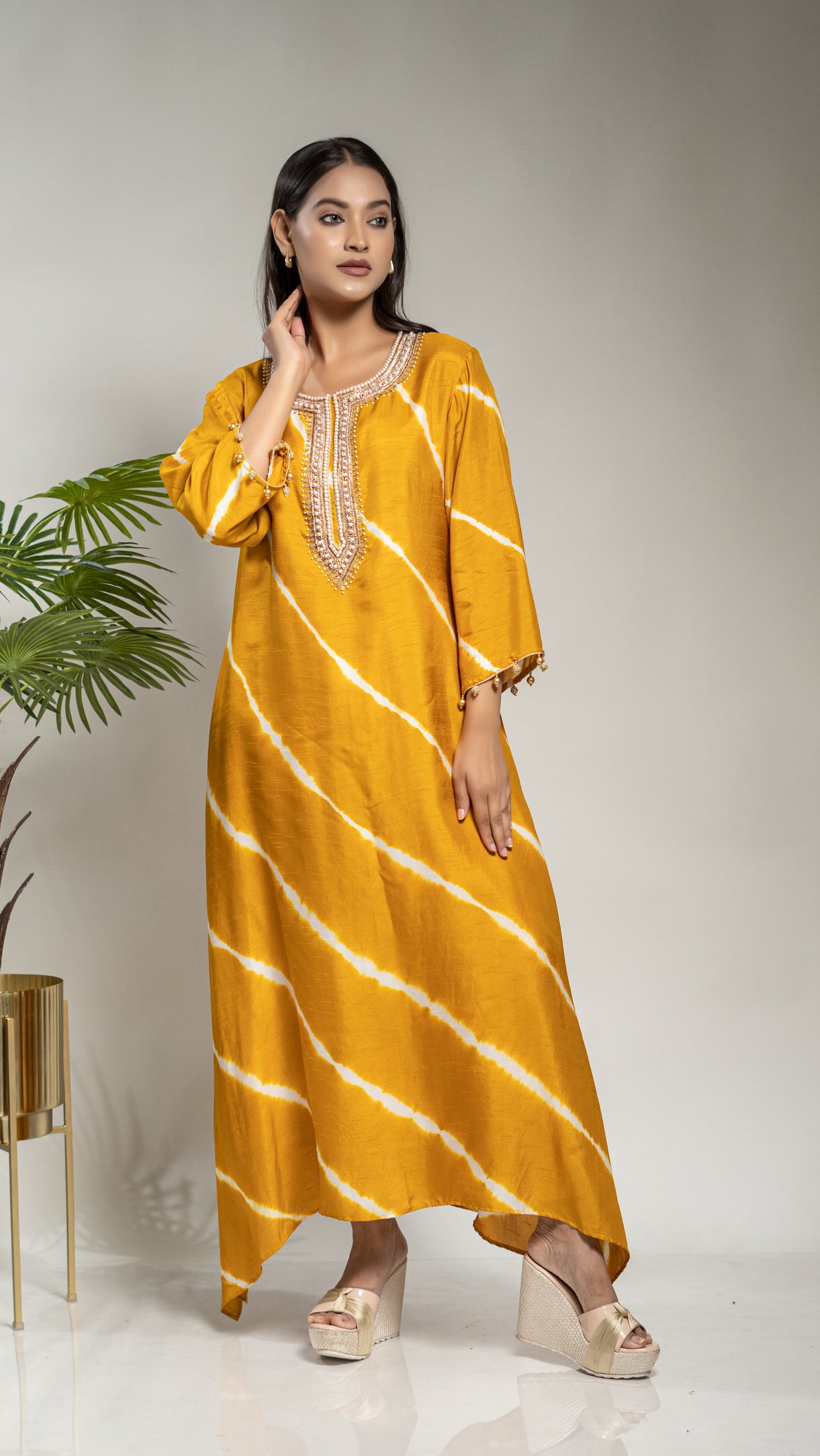 LEHARIYA A LINE TAIL CUT KURTA