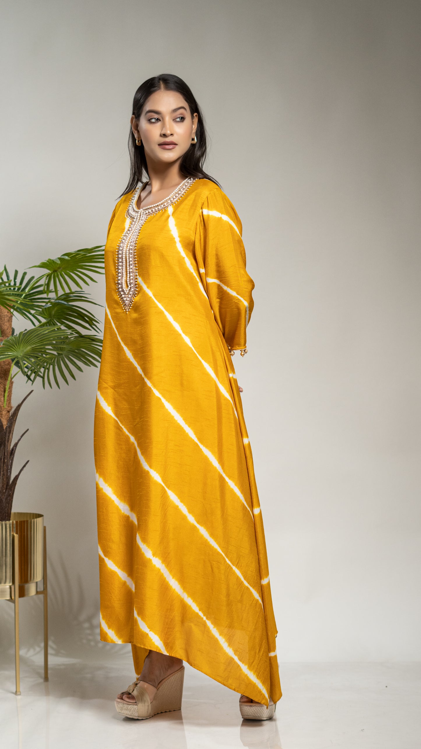 LEHARIYA A LINE TAIL CUT KURTA