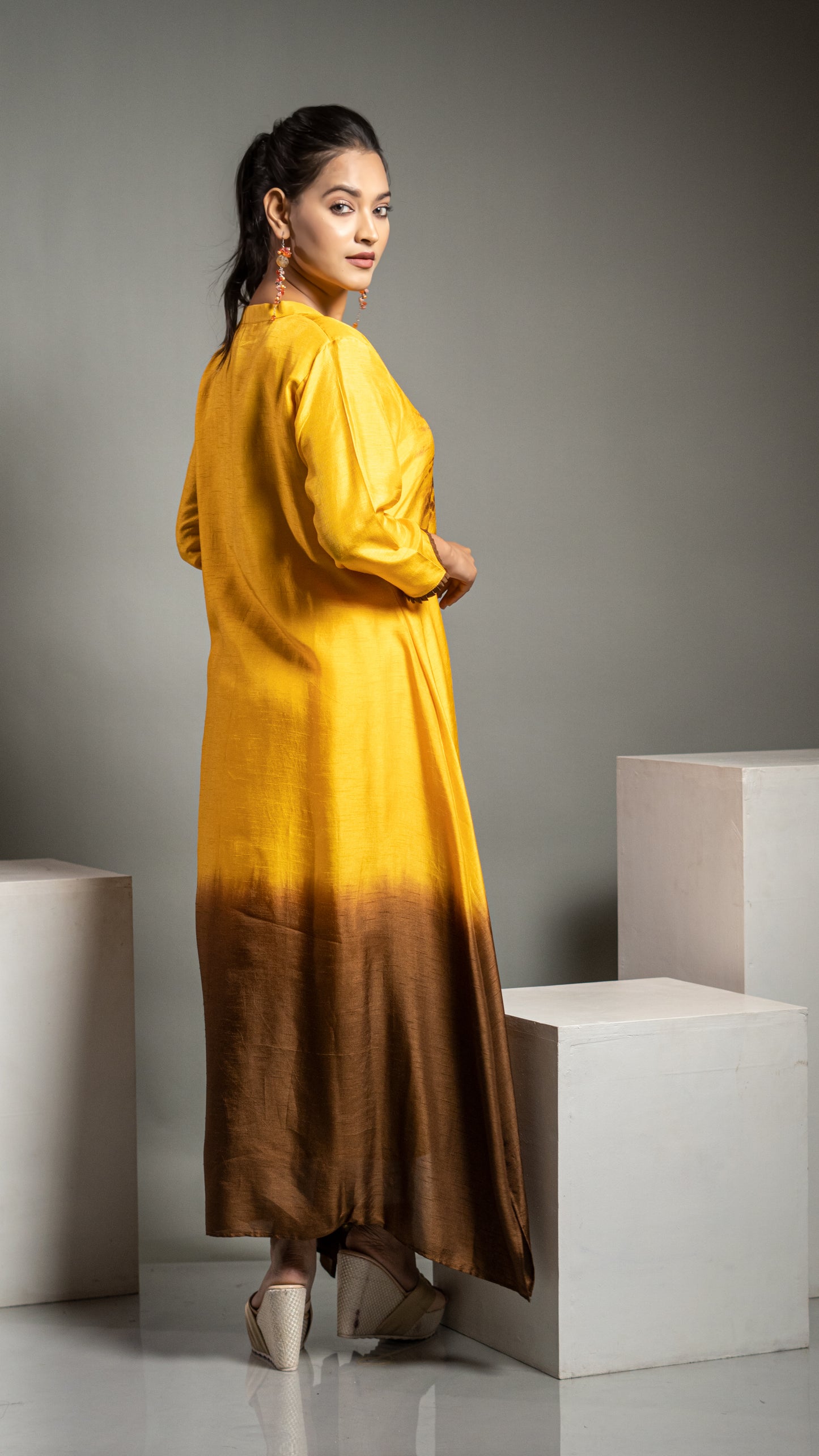 PLACEMENT DYE A LINE TAIL CUT KURTA