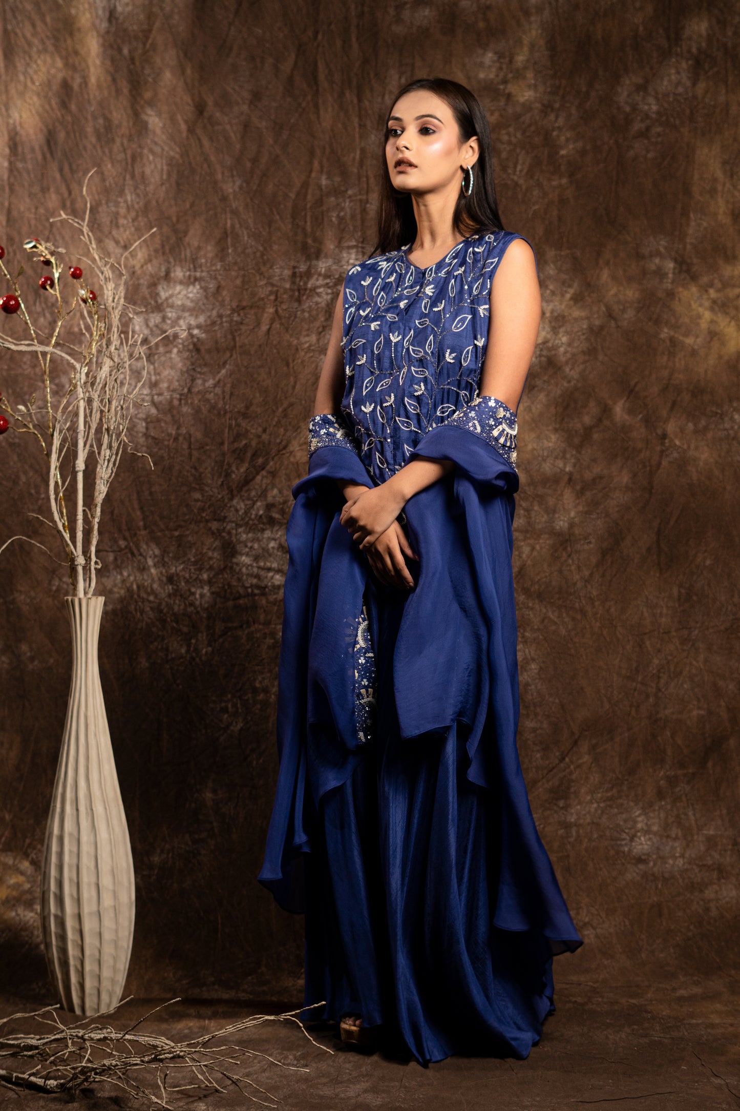 CAPE WITH KURTA WITH FLARED PANTS