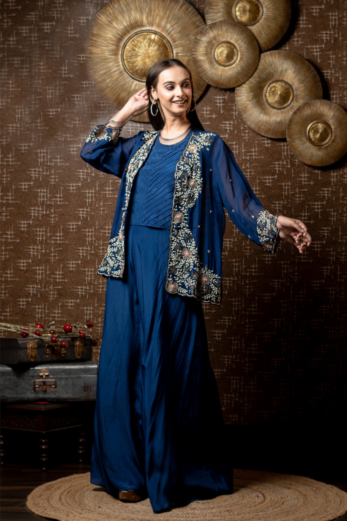 SHORT JACKET SET WITH FLAIRED PANTS