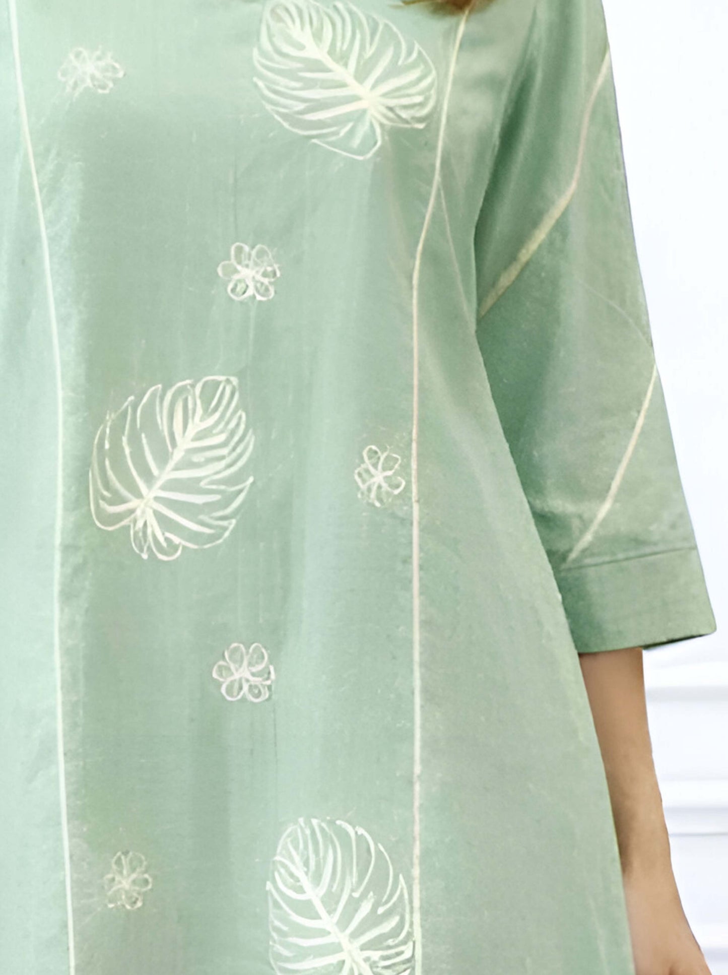GREEN MACHINE EMBROIDED ALINE TUNIC