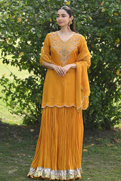 KURTA SET WITH CRUSH SKIRT