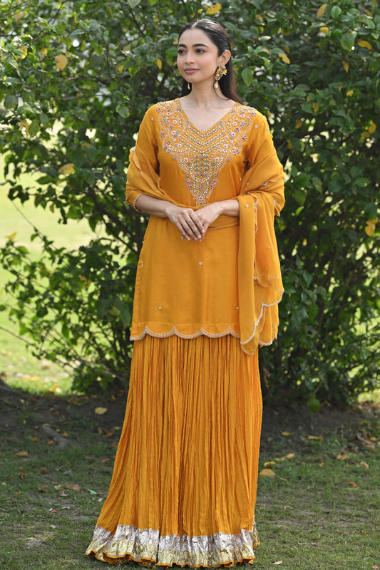 KURTA SET WITH CRUSH SKIRT