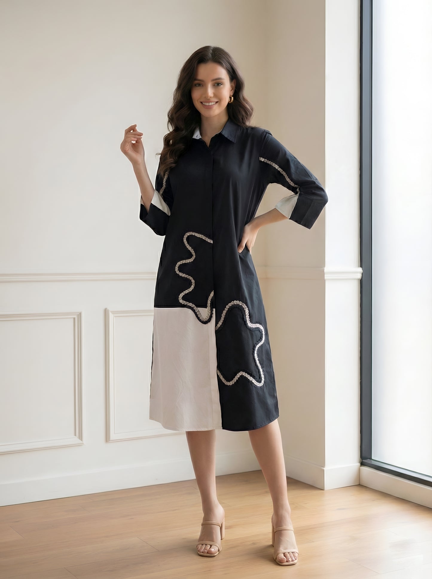 BLACK COLOUR BLOCKING DRESS