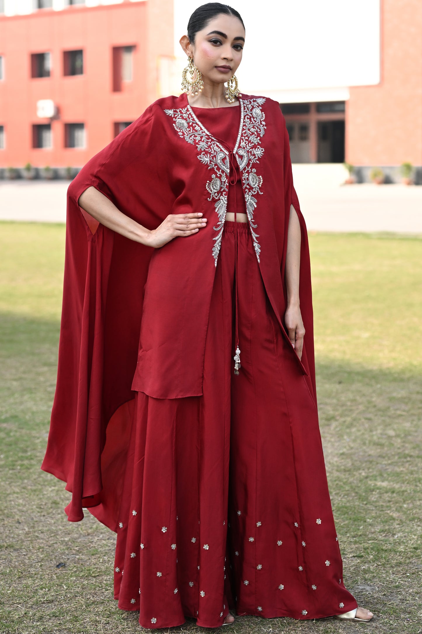 RED CAPE SET