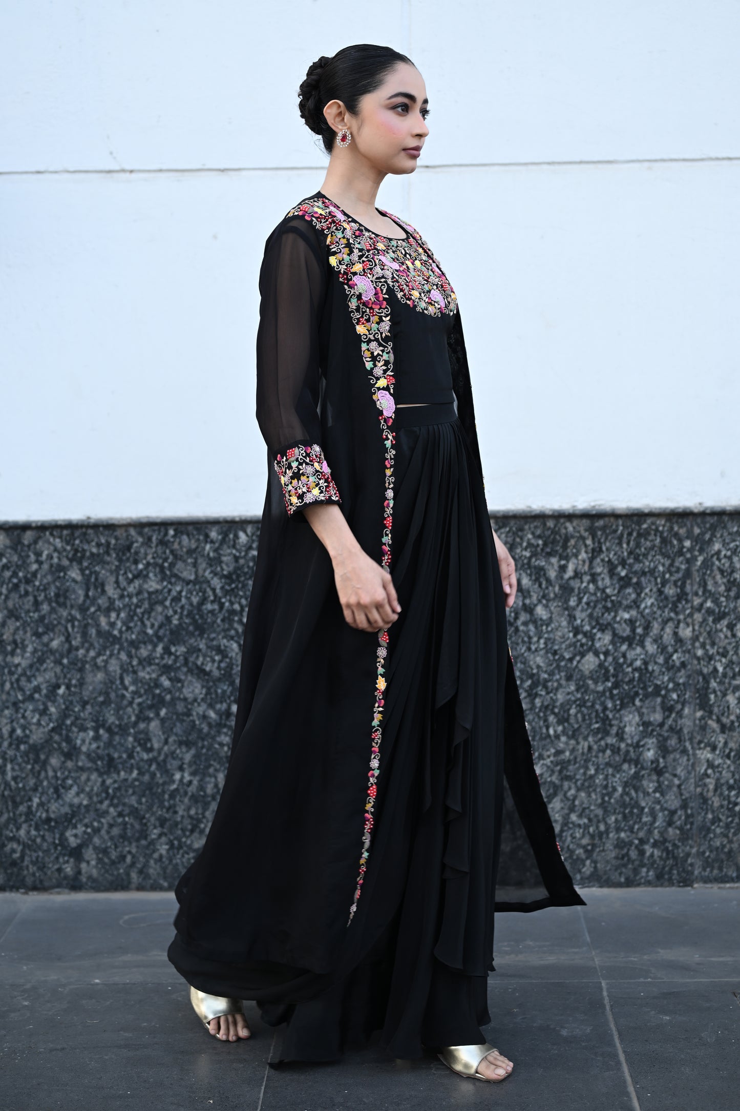 BLACK CAPE SET