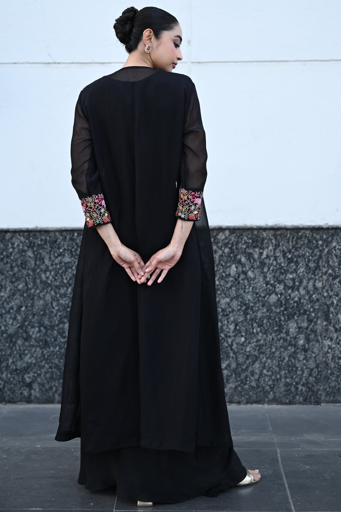 BLACK CAPE SET