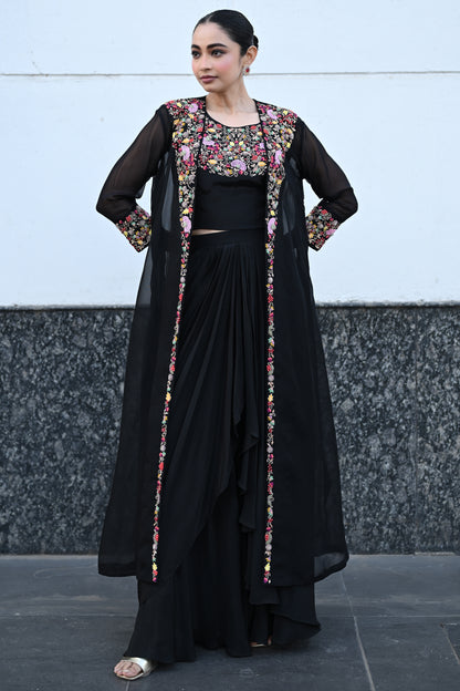 BLACK CAPE SET