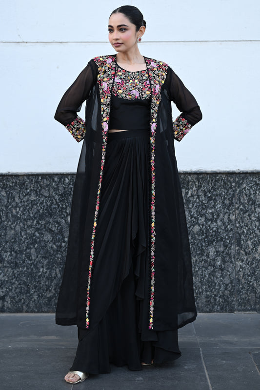 BLACK CAPE SET