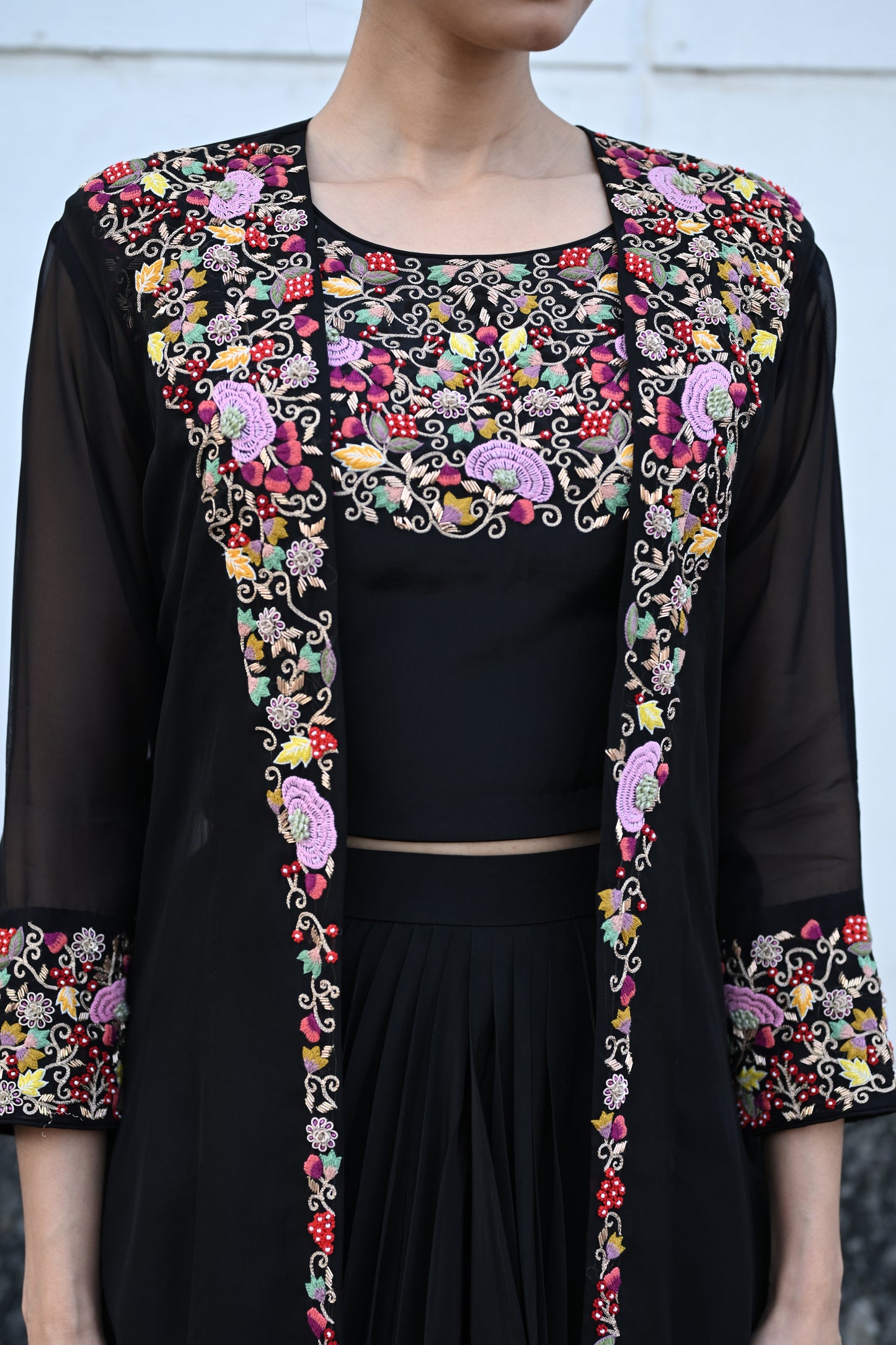 BLACK CAPE SET