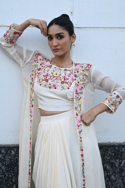 IVORY CAPE SET