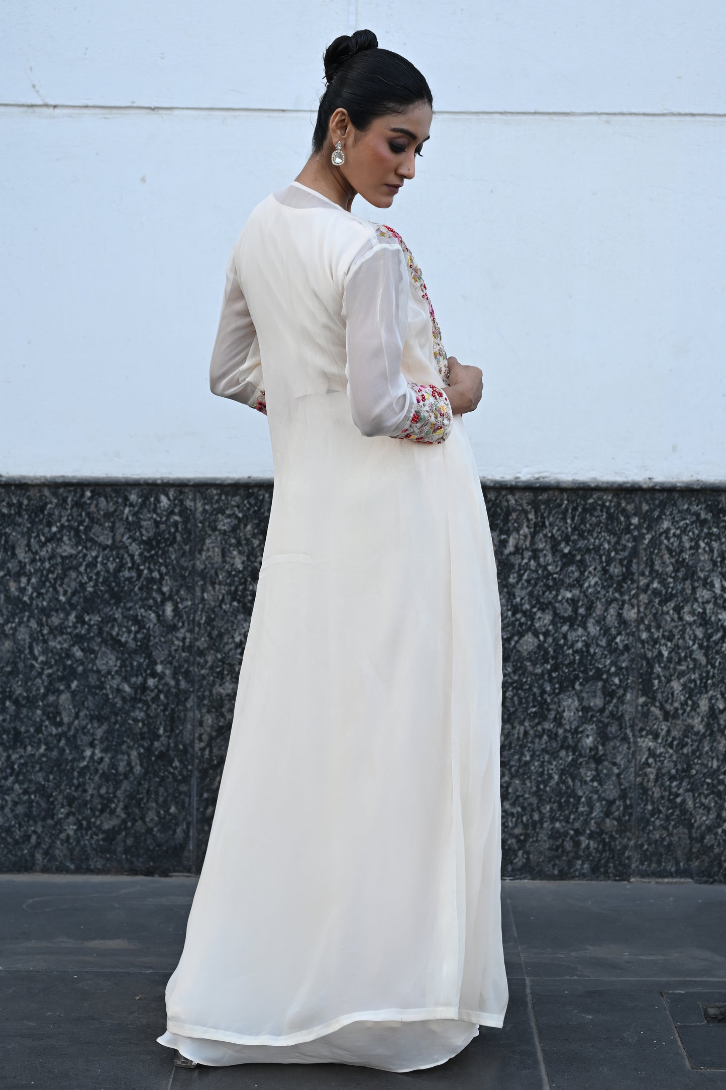 IVORY CAPE SET
