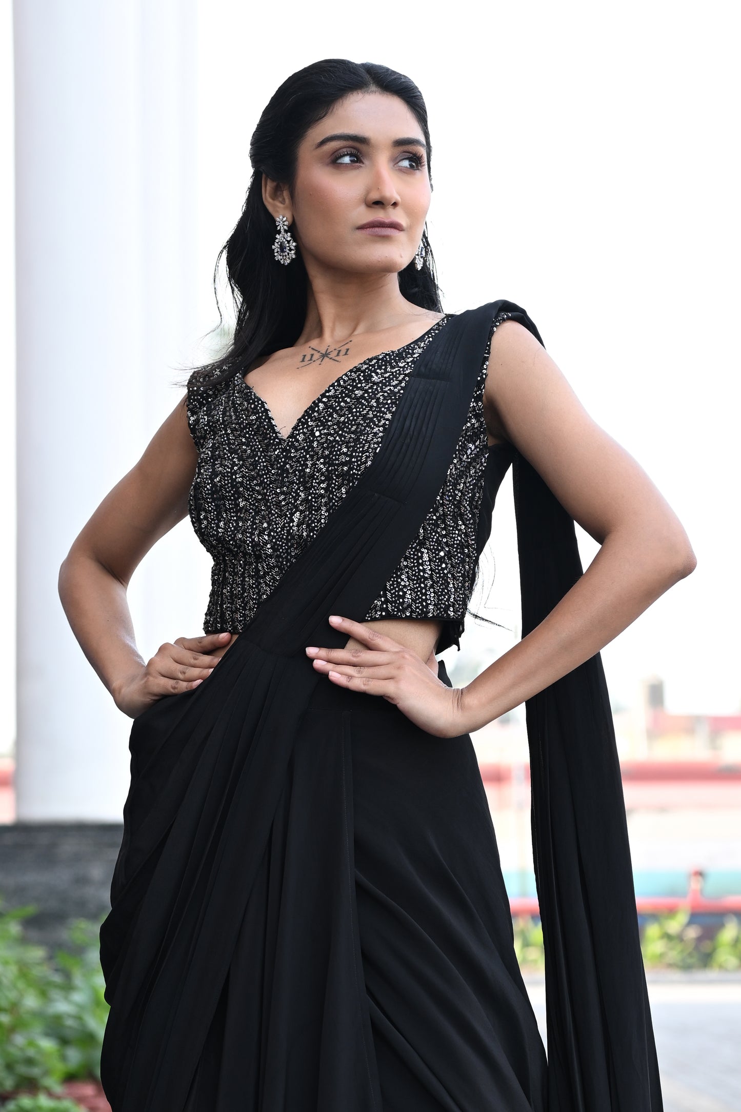 BLACK DRAPED SAREE