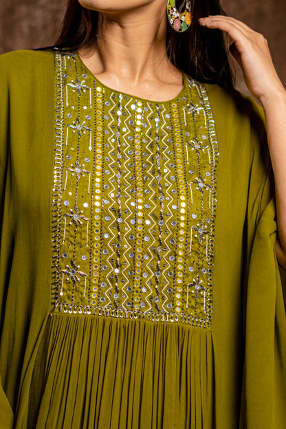 KAFTAN STYLE TUNIC PAIRED WITH SHARARA PANTS