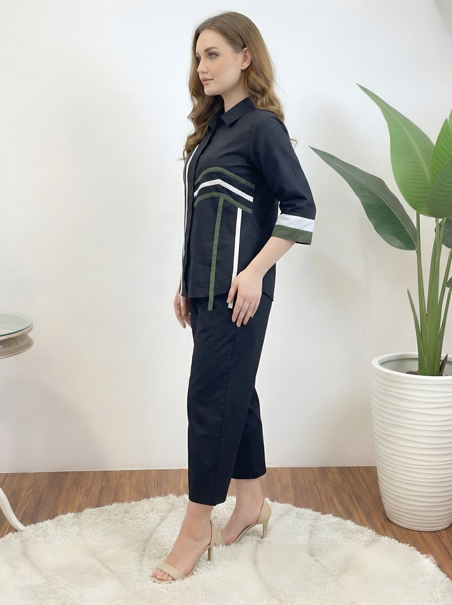BLACK STYLISH CORDSET