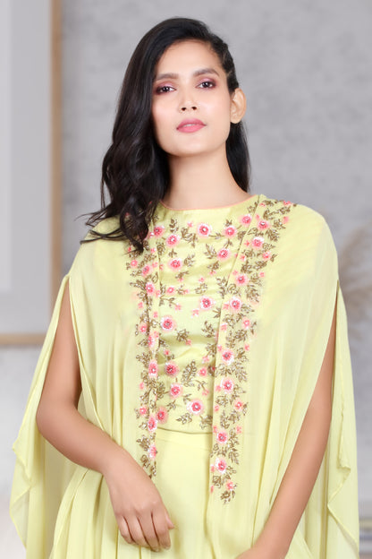 CAPE WITH THREE LAYERED SKIRT