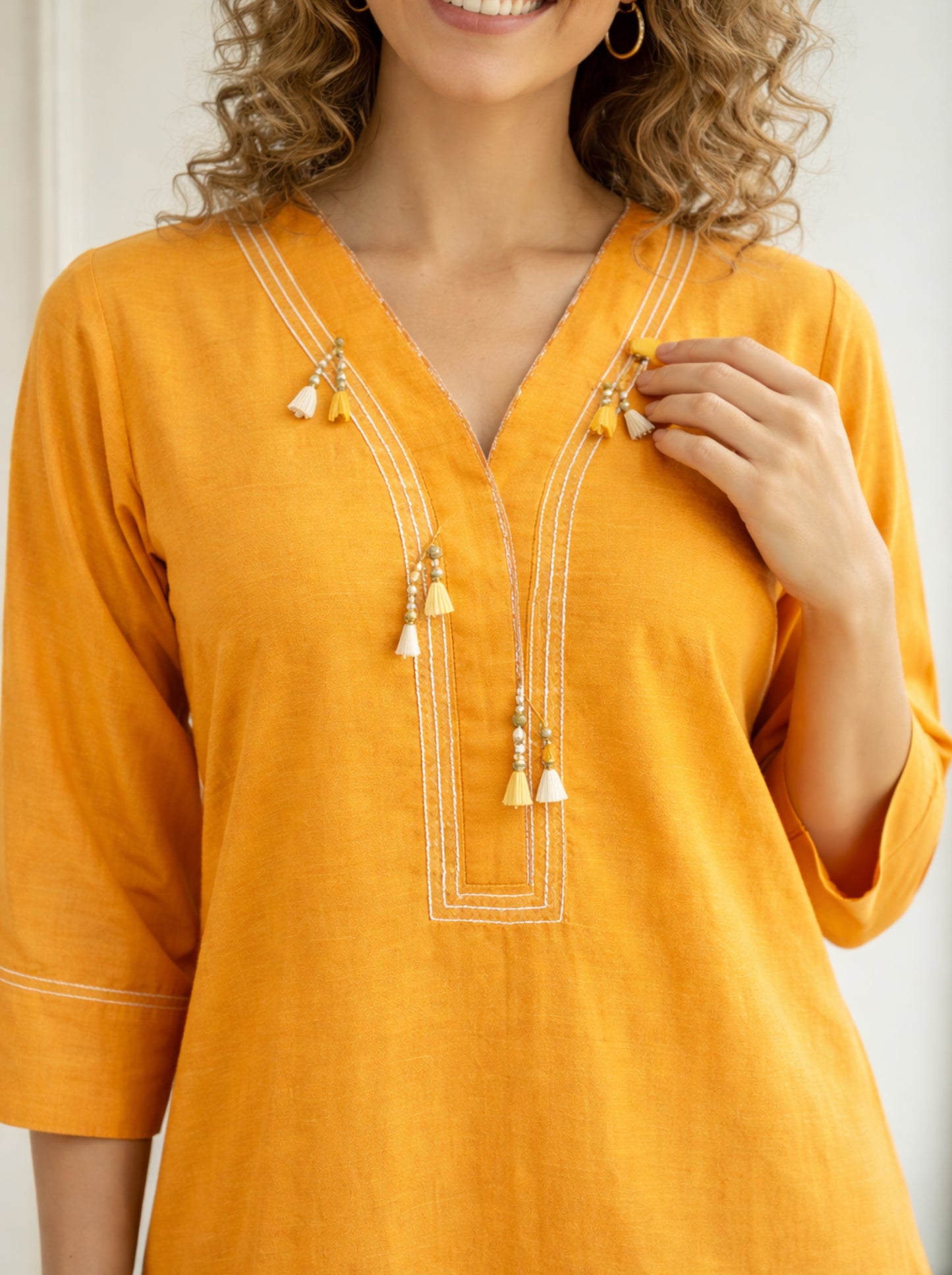YELLOW STRIGHT TUNIC WITH SIDE SLITS