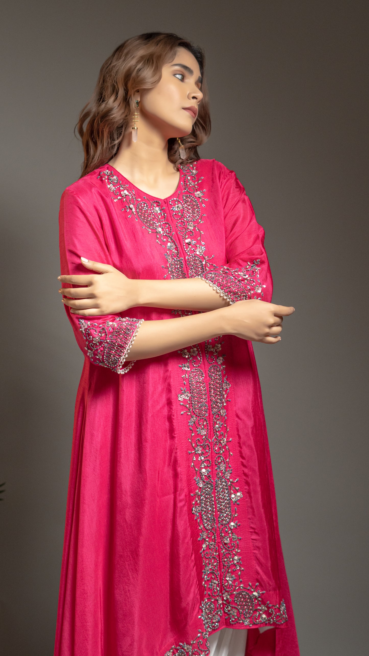 LONG ASYMMETRIC TUNIC WITH DHOTI PANTS