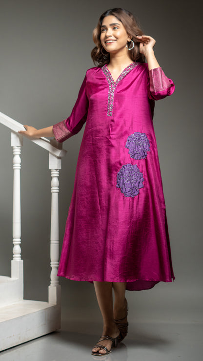 KURTA WITH APPLIQUE