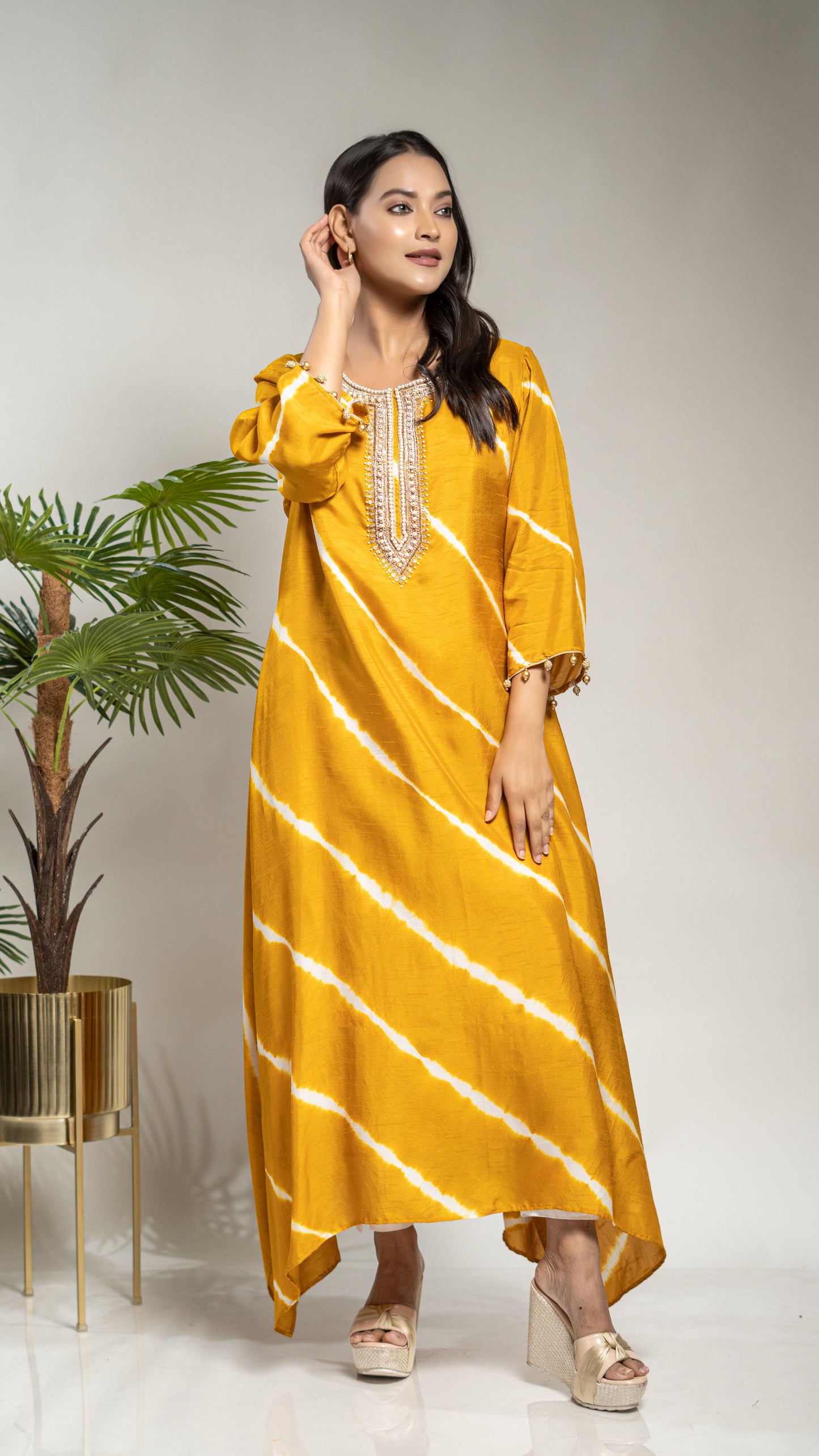 LEHARIYA A LINE TAIL CUT KURTA
