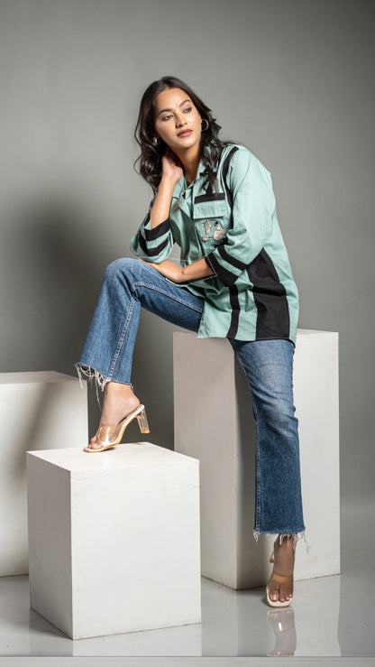 COMFORT FIT LIGHT GREEN SHIRT WITH BIRD MOTIF