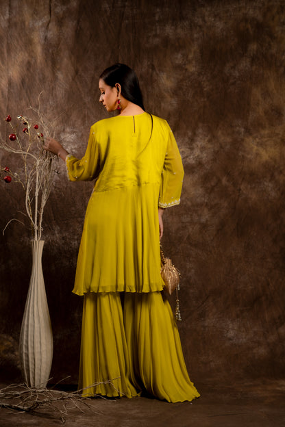 SHARARA SET WITH FLOWY PEPLUM KURTA