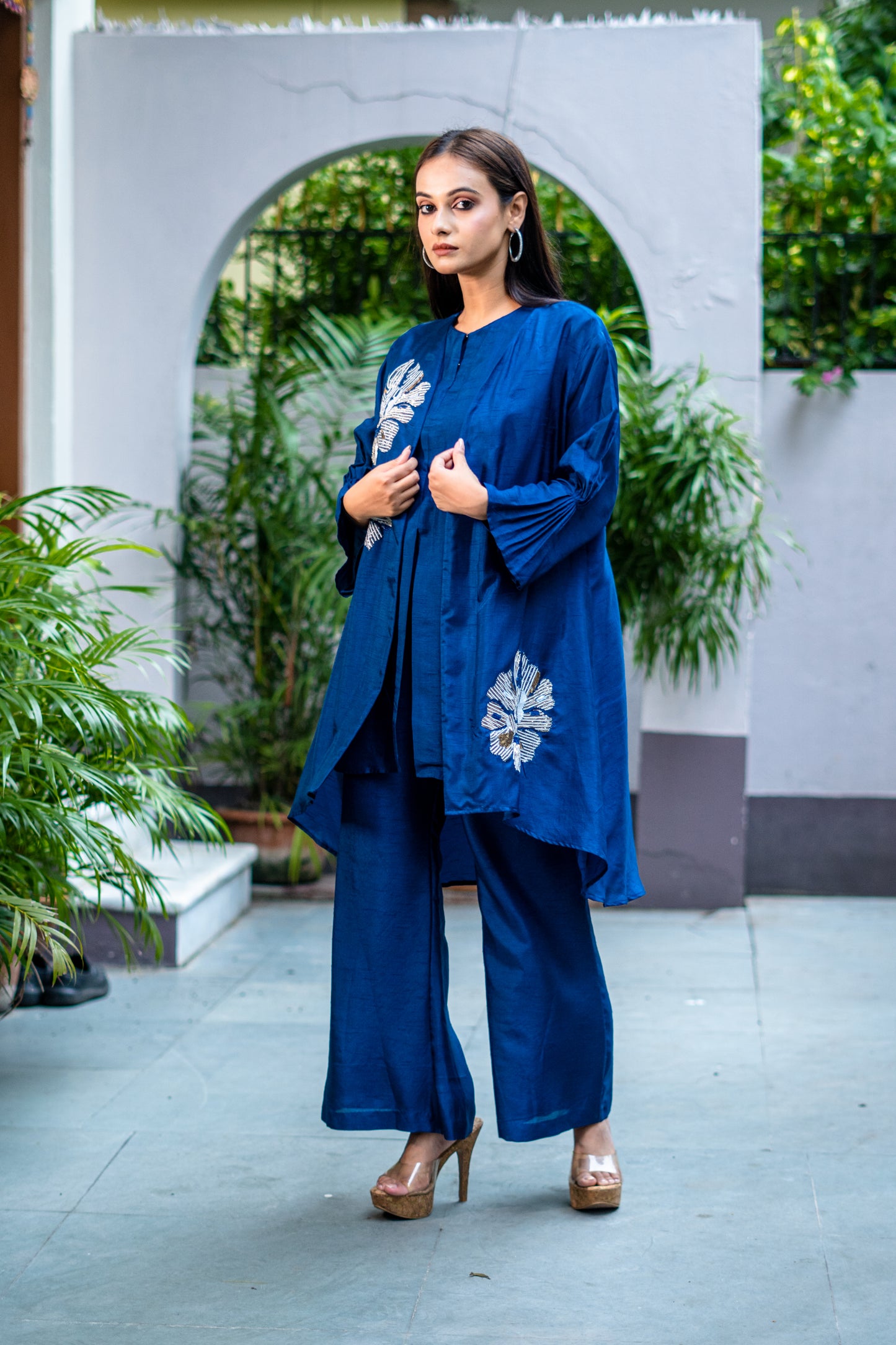 FLORAL EMBROIDERED CORDSET WITH JACKET