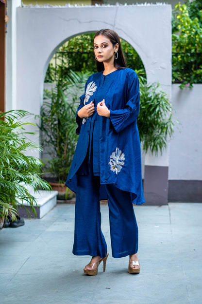 FLORAL EMBROIDERED CORDSET WITH JACKET