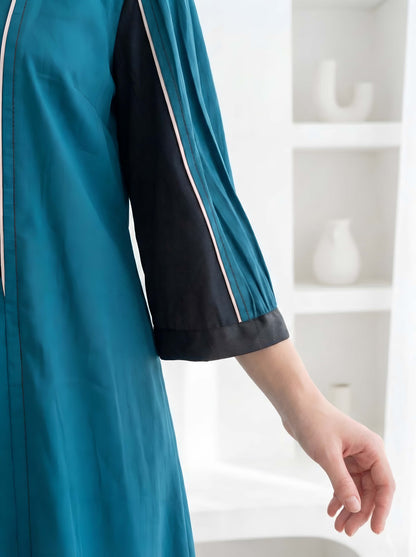 TEEL BLUE COLOUR BLOCKING POPLIN DRESS