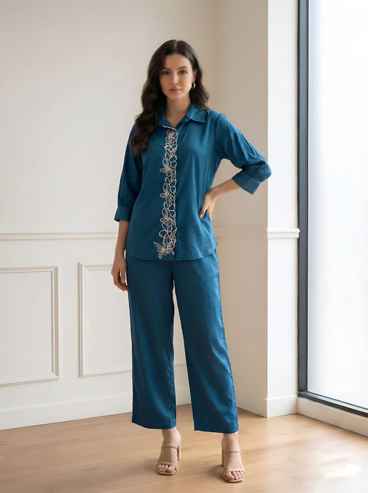TEEL BLUE EMBROIDED POPLIN CORDSETS