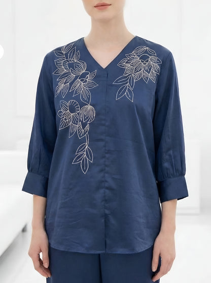 BLUE TEXTURED EMBROIDED CORDSET
