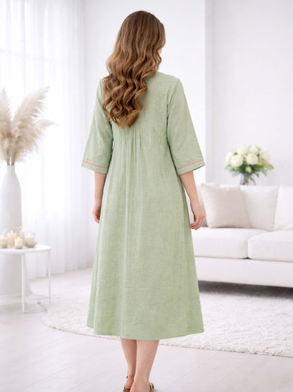 GREEN EMBROIDED ALINE TUNIC