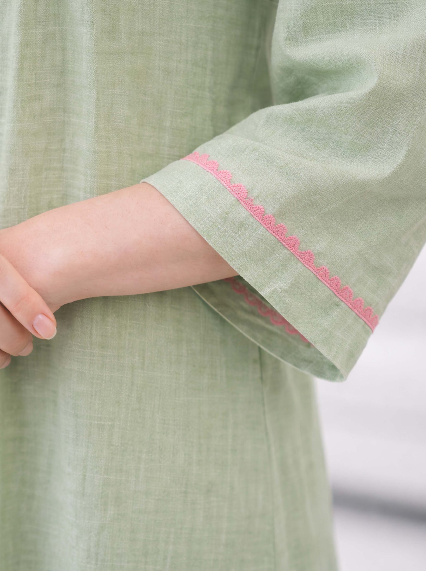 GREEN EMBROIDED ALINE TUNIC