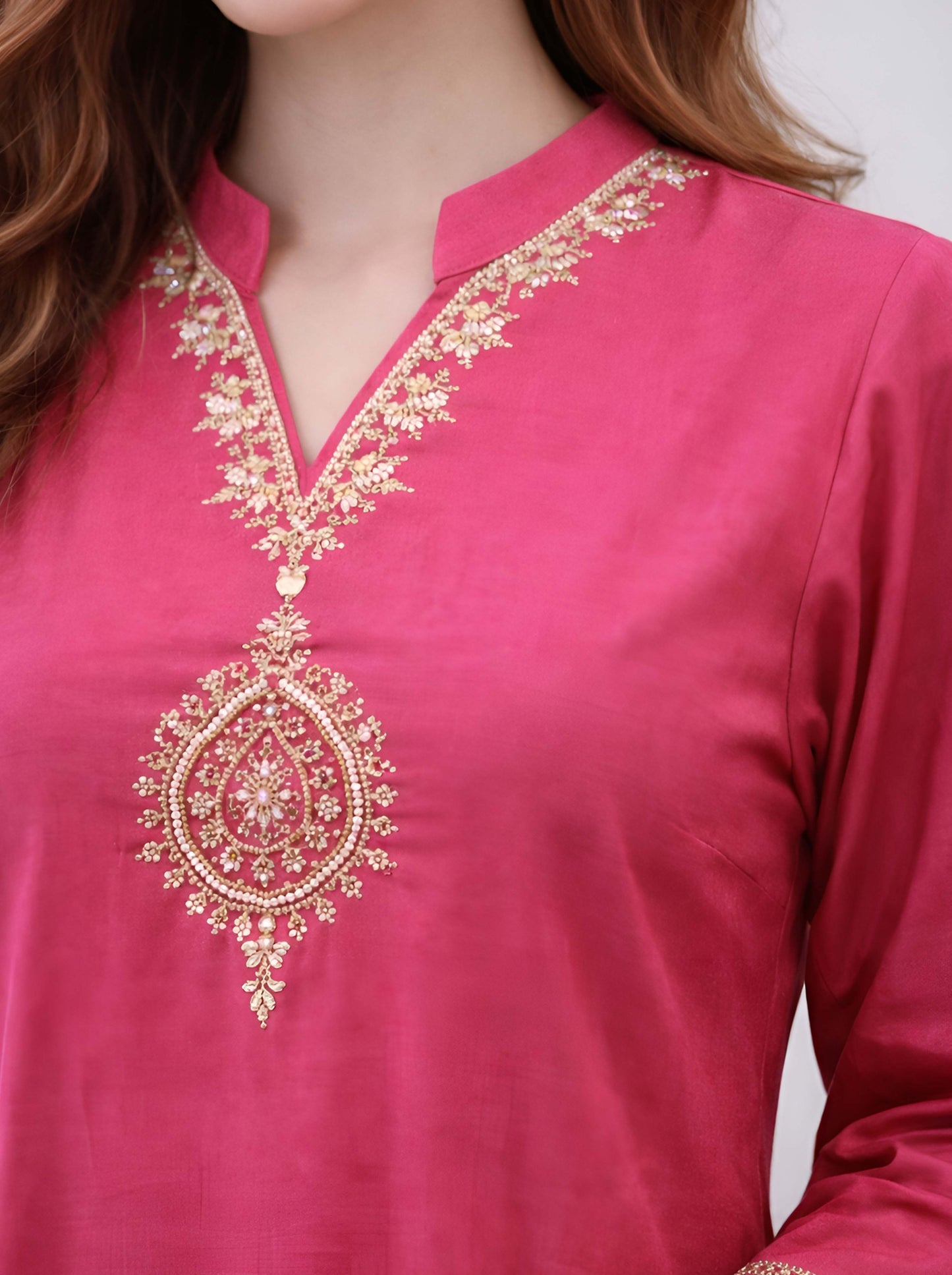 PINK TAIL CUT TUNIC WITH EMBROIDED NECKLINE