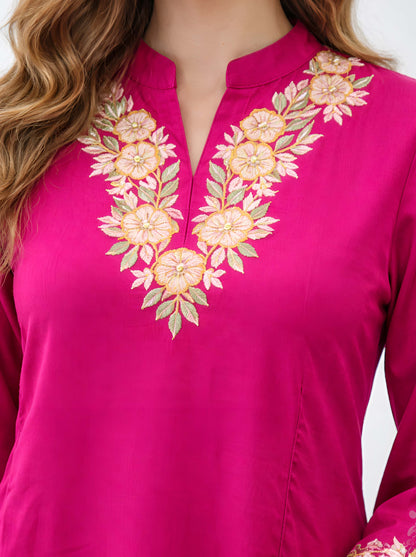 RANI TAIL CUT TUNIC WITH MACHINE EMBROIDERY NECKLINE