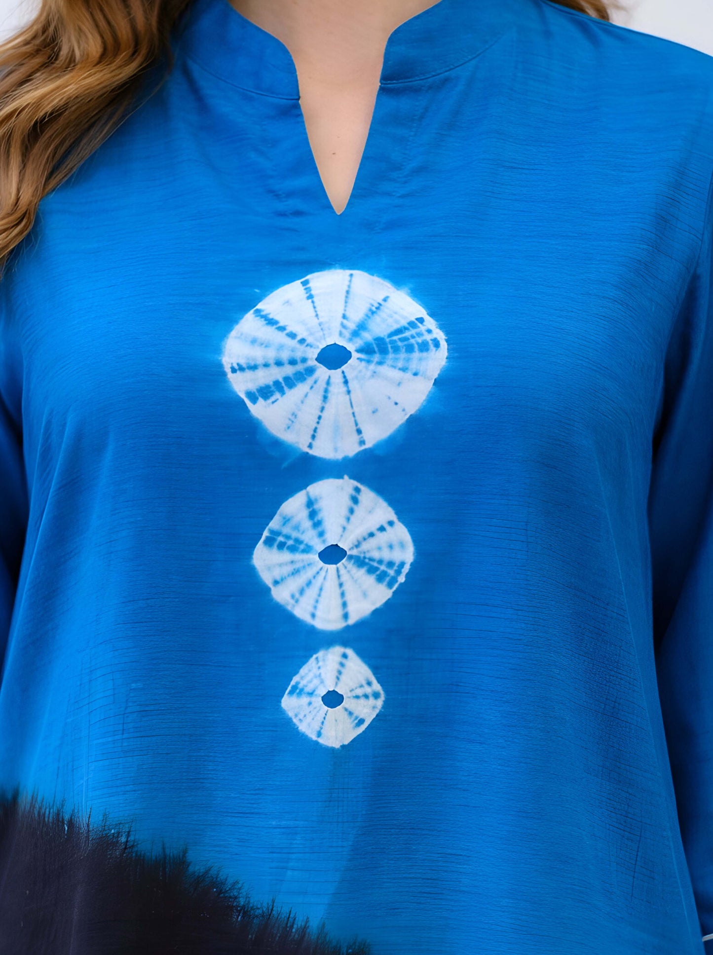 BLUE PLACEMENT DYE SHADED TUNIC