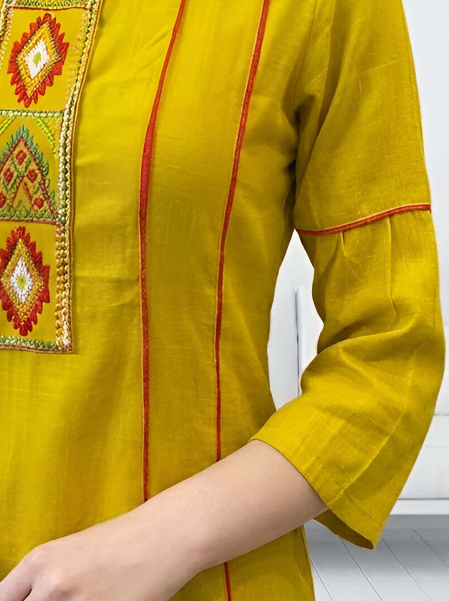 YELLOW MACHINE EMBROIDED STRAIGHT CUT TUNIC