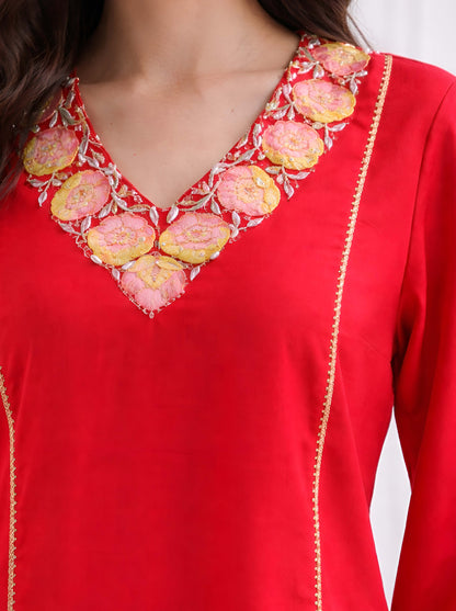 RED EMBROIDED A LINE TUNIC WITH SIDE SLITS