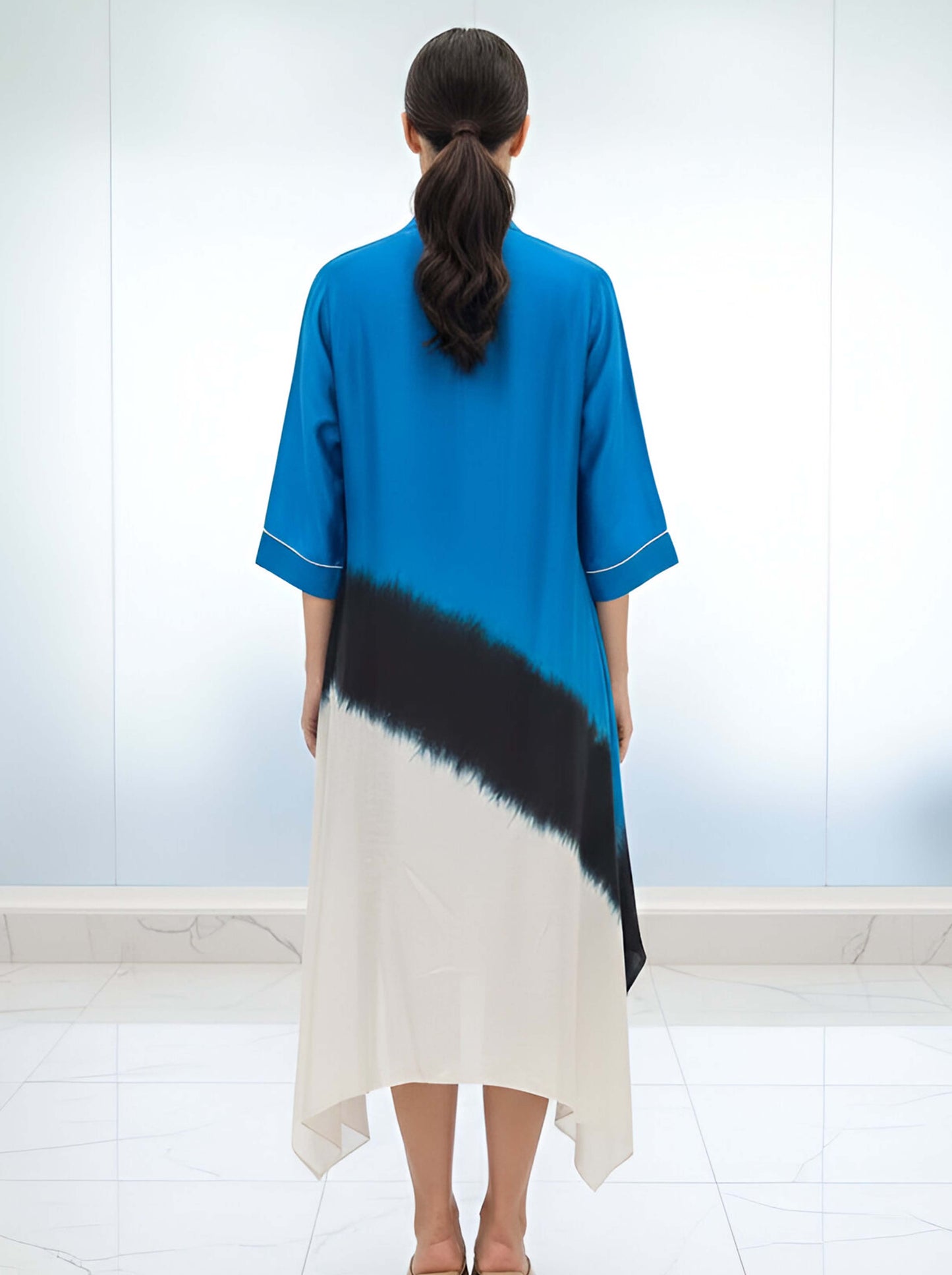 BLUE PLACEMENT DYE SHADED TUNIC