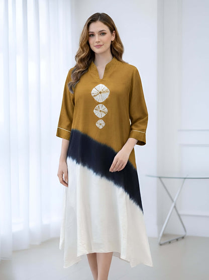 BROWN PLACEMENT DYE SHADED TUNIC