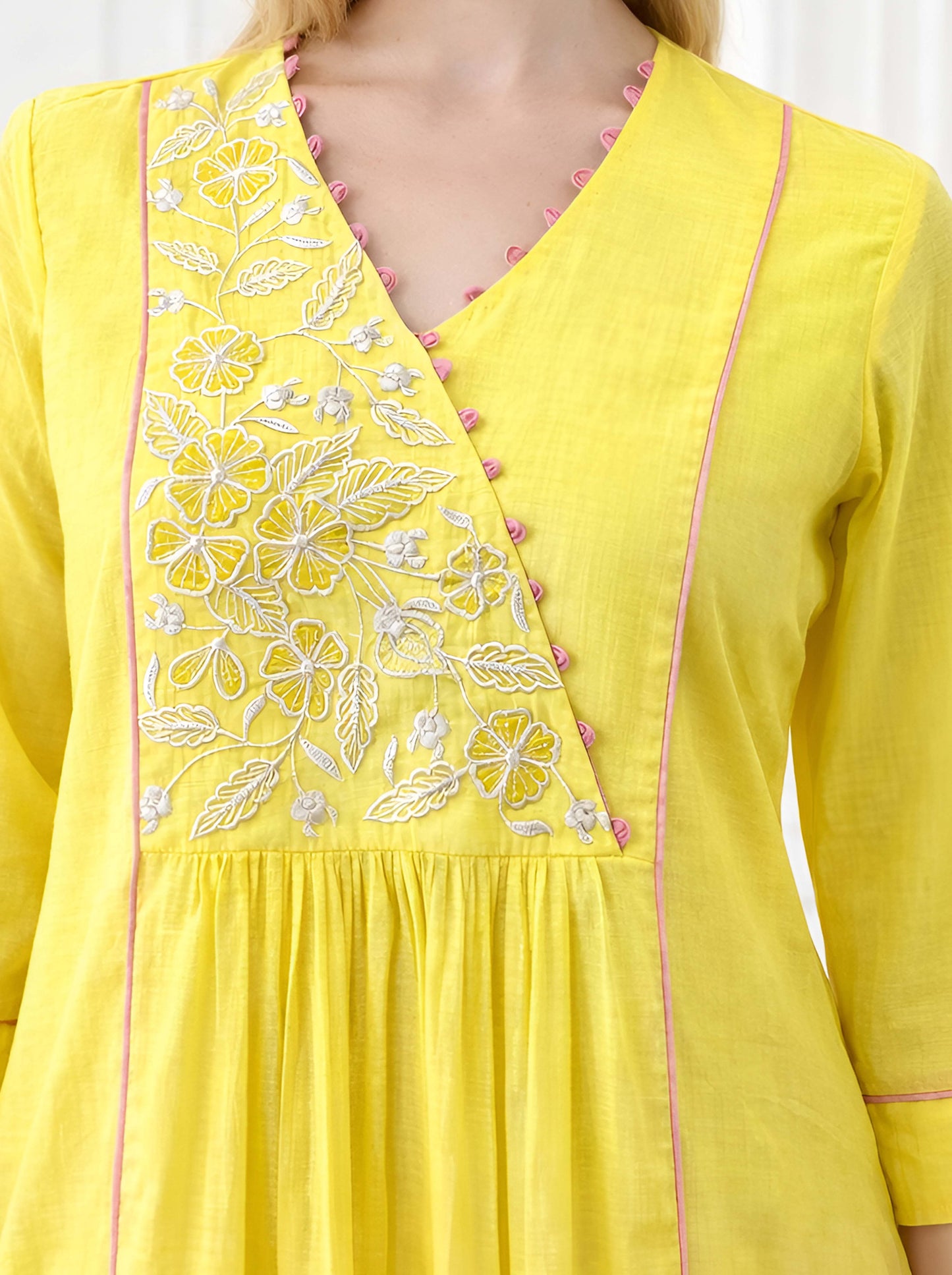 YELLOW FLORAL NECKLINE EMBROIDED ALINE TUNIC