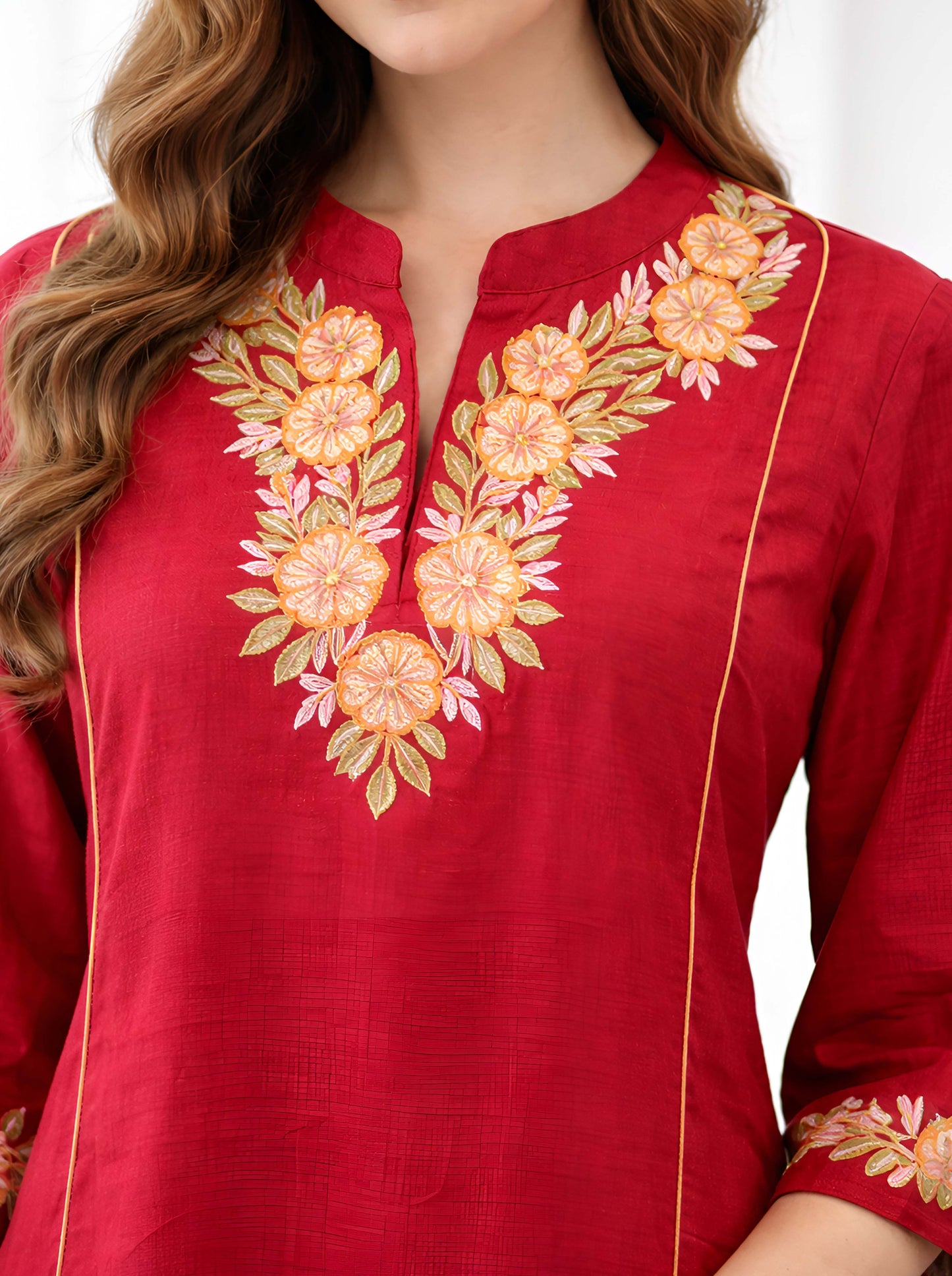 RED TAIL CUT TUNIC WITH MACHINE EMBROIDERY NECKLINE