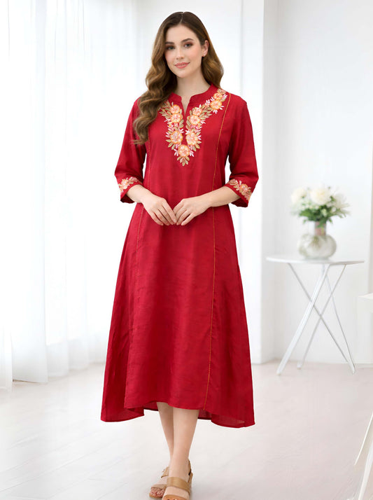 RED TAIL CUT TUNIC WITH MACHINE EMBROIDERY NECKLINE