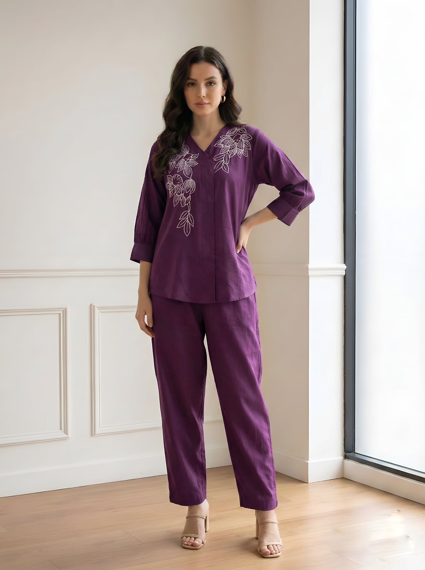 WINE TEXTURED EMBROIDED CORDSET