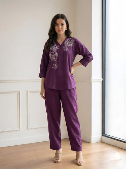 WINE TEXTURED EMBROIDED CORDSET